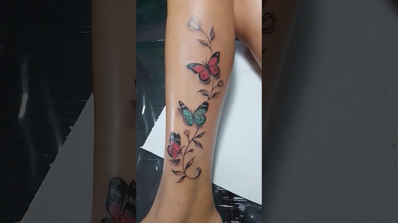 tatuajes de flores en la mano para mujer