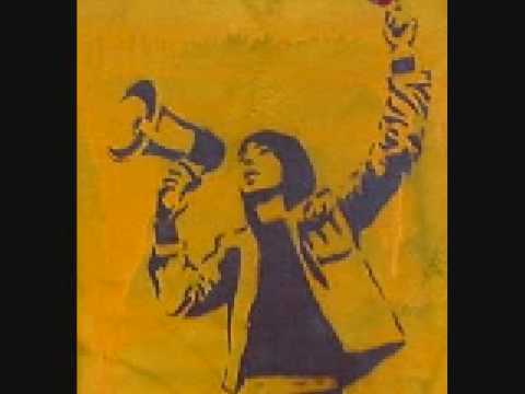 yo no puedo callar no puedo pasar indiferente letra