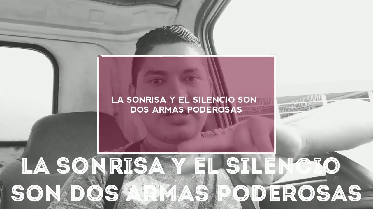 el silencio y la sonrisa son dos armas muy poderosas