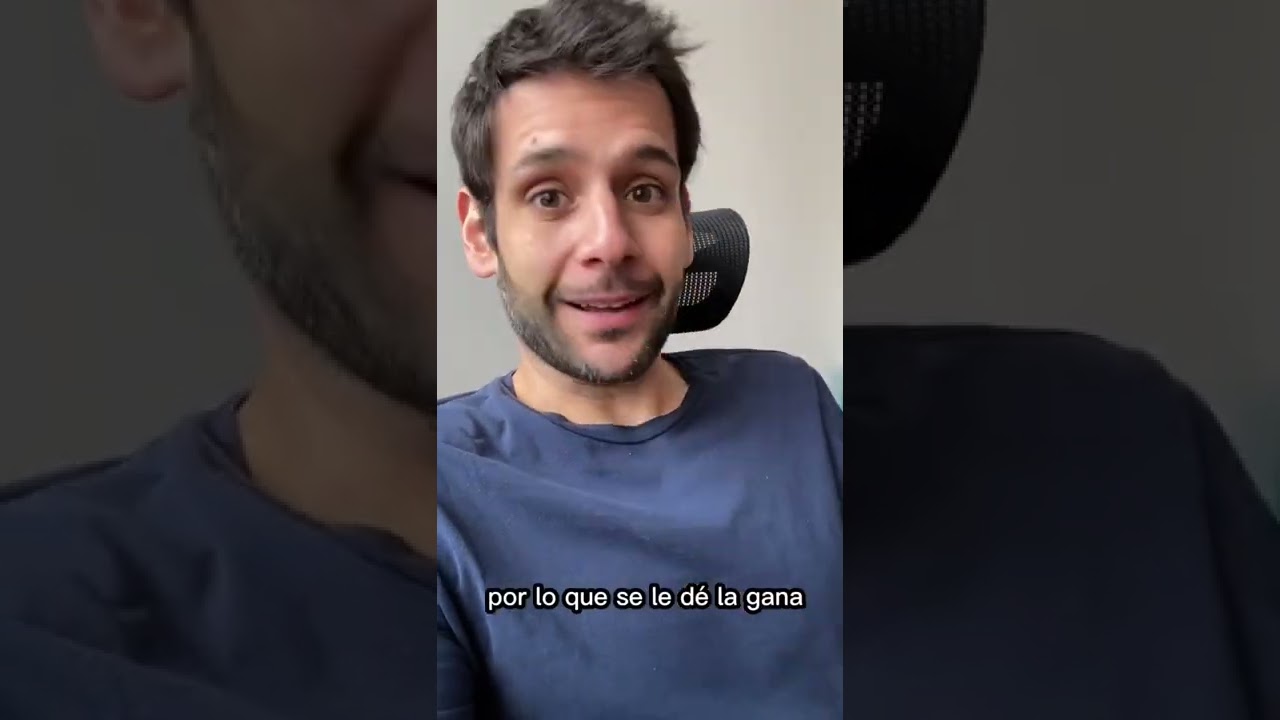 porque un hombre te escribe en la noche